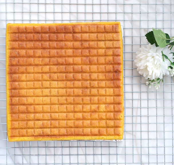quarter sheet cake dimensions explained